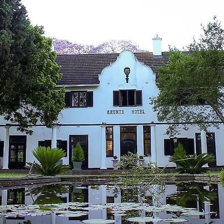 Bronte Hotel Harare Extérieur photo