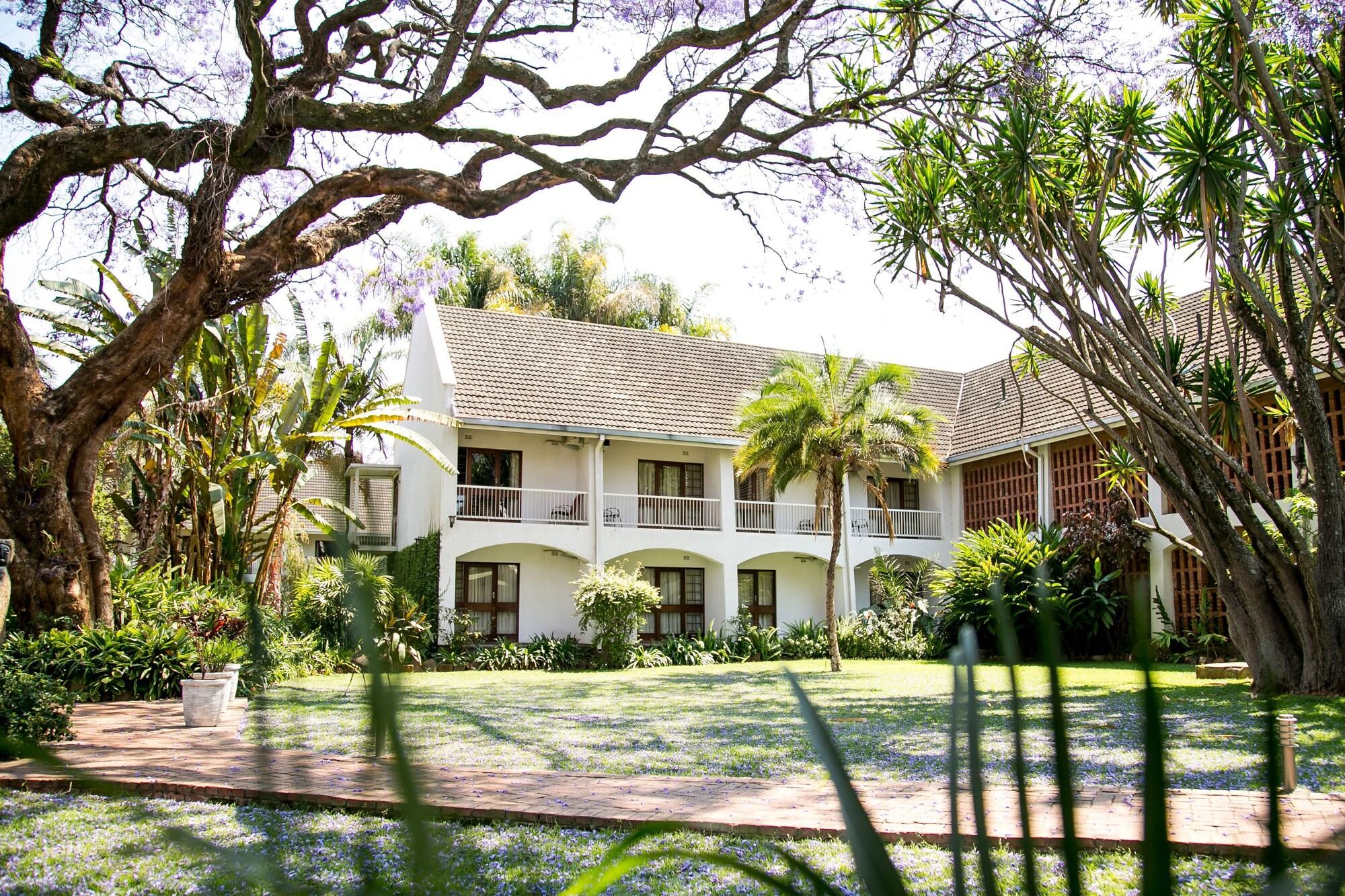 Bronte Hotel Harare Extérieur photo