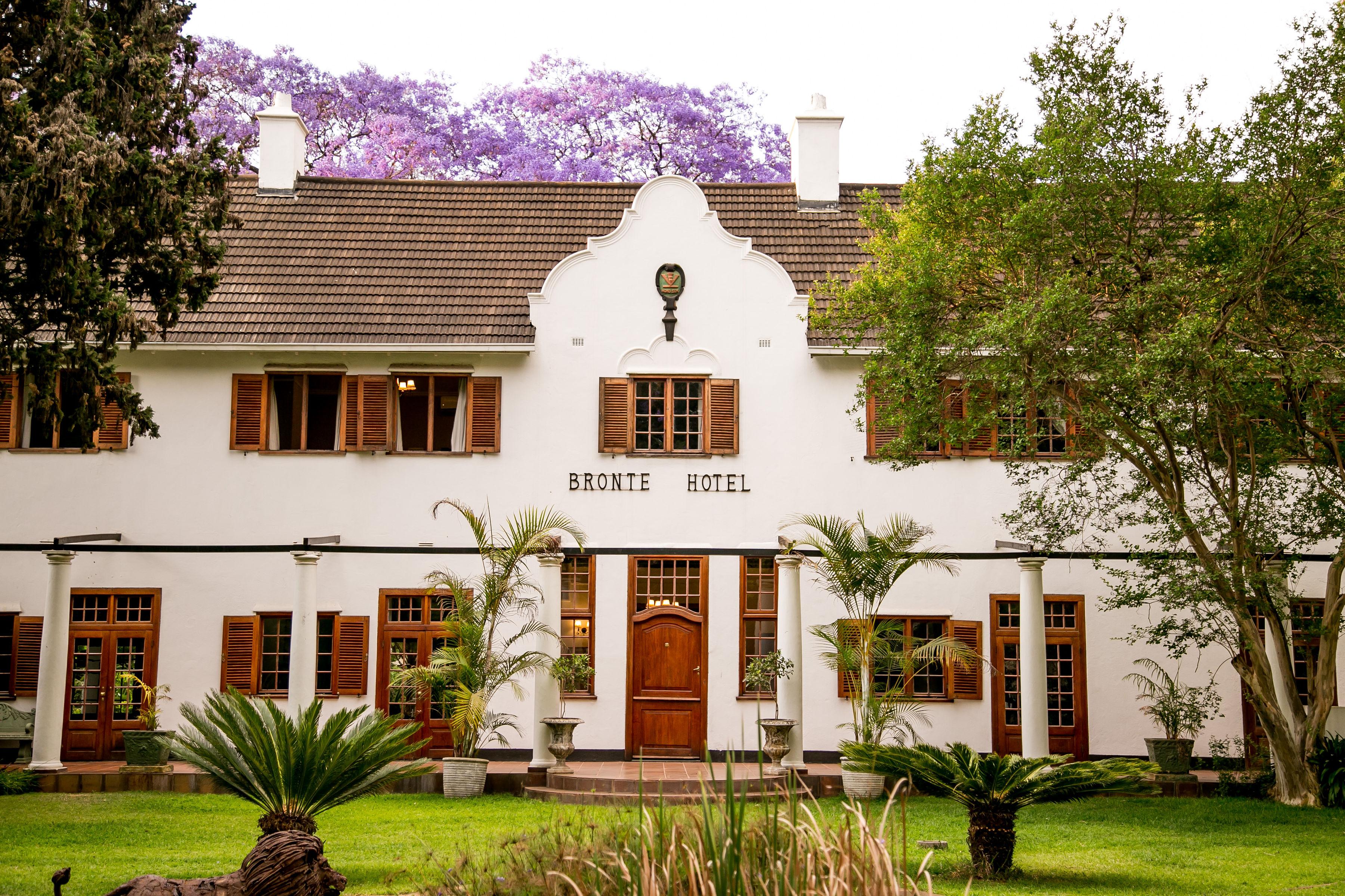 Bronte Hotel Harare Extérieur photo
